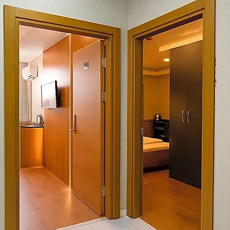 فندق Calenberg 3*
