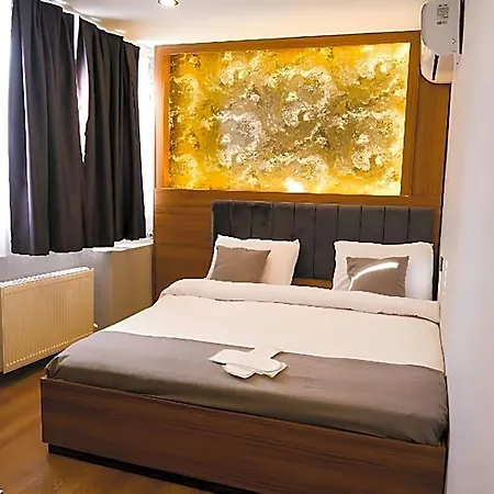 Calenberg Hotel 3*