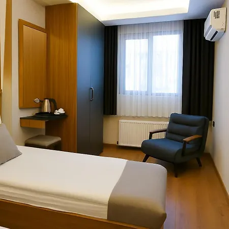 Calenberg Hotel 3*
